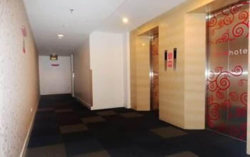 Favehotel Kelapa Gading Jakarta Buitenkant foto